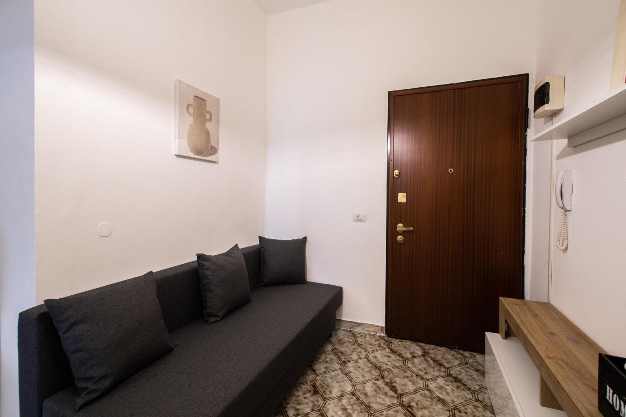Milano-Linate Suite Self Check In & Free Parking ภายนอก รูปภาพ